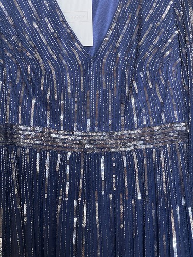 Mac Duggal Sequined V-Neck Illusion Sleeve Gown Dress Size 14 4977 $598 - Picture 15 of 18