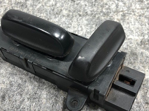 04 05 06 Pontiac GTO OEM Seat Switch Driver Side LH Control Buttons 92141024 - Foto 3 di 17