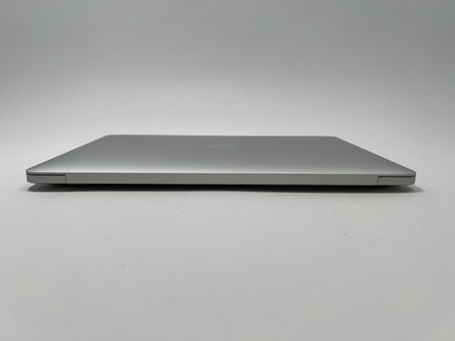 MacBook Air (2020) 13-inch – Intel Core i5 1.1GHz – 8GB RAM 256GB SSD - Picture 8 of 13