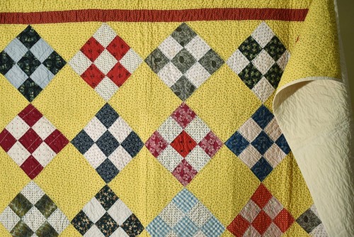 GORGEOUS Vintage Nine Patch on Point Antique Quilt ~Nice Yellow Calico Ground! - Picture 13 of 13