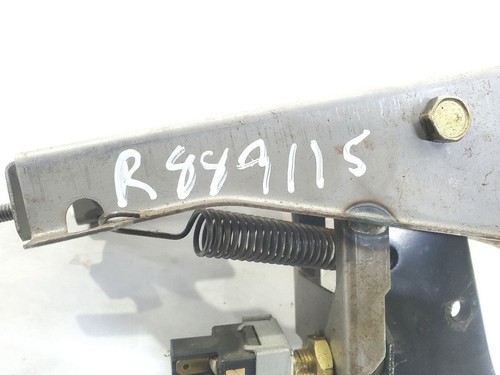 2001 Mazda Miata OEM 1.8L 6 Speed RWD Manual Set Up Pedal - Picture 10 of 12