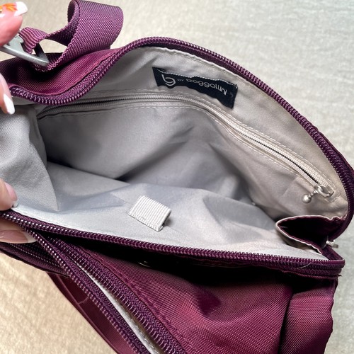 Baggallini Charlotte Organizer Umhängetasche Handtasche Mulberry RFID Reise - Bild 6 von 9