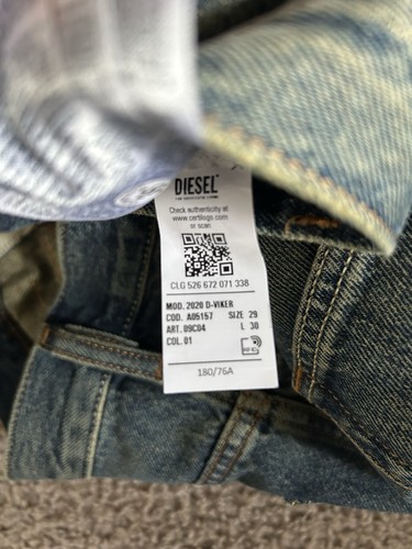 Diesel 2020 D-Viker Straight Jeans - Picture 8 of 8