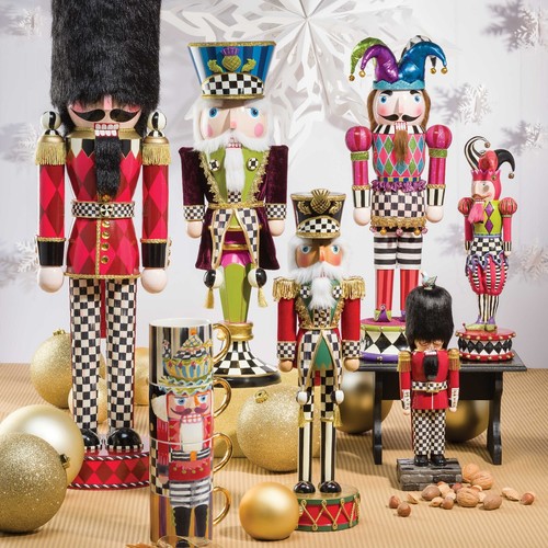 MacKenzie Childs Jester 'Bijou' Nussknacker 2018 Jewel Tone Courtly Check 15" - Bild 10 von 10