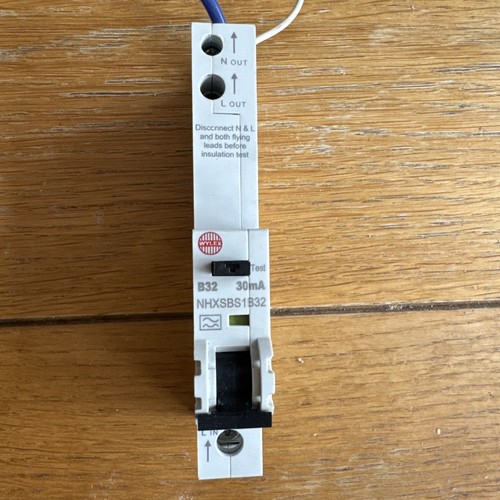 Wylex NHXSBS1B32 Type B RCBO Outlet 32a 32amp 30mA Type A - Picture 1 of 3