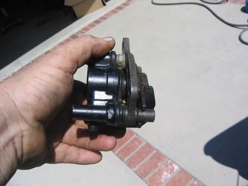 YZ125 YZ250 1989 y 93-94 WR500 OEM PINZA DE FRENO DELANTERA Y SOPORTE NECESITA SERVICIO - Imagen 7 de 7