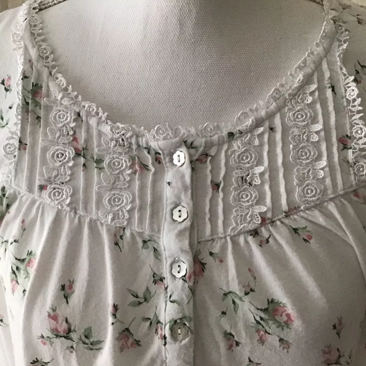 Eileen West Women s Med Floral Lovely Rosebud Cap Sleeve Nightgown