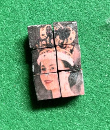 Jubilee Cart And Picture Blocks . 1/12 Scale. Miniature. dolls house toys - Picture 7 of 10