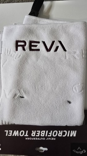 NEW Callaway Golf REVA Outperform Towel 30" x 20" - White - Picture 5 of 6