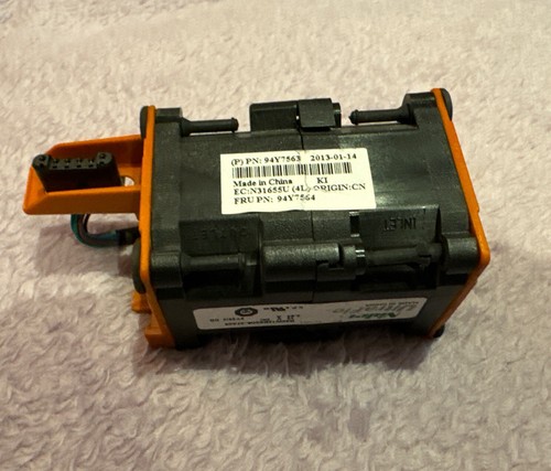 IBM 94Y7563 94Y7564 CPU Cooling Fan 12V DC 0.84A For System X3550 M4 - Picture 1 of 3