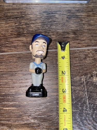 Ichiro Suzuki Seattle Mariners Mini Bobble Head MLB Baseball Memorabilia 2003 - Picture 5 of 5