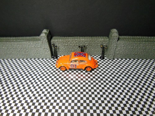 1966 Johnny Lightning Volkswagen Bug / Few Made / 1/64 Scale - Picture 12 of 12