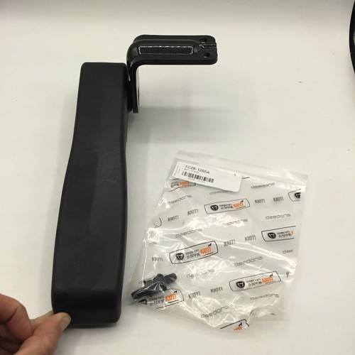 New OEM Kioti Arm Rest Kit TD26-A0043A DKA138 DK4210 DK4710 DK5310 DK6010 - Picture 2 of 6