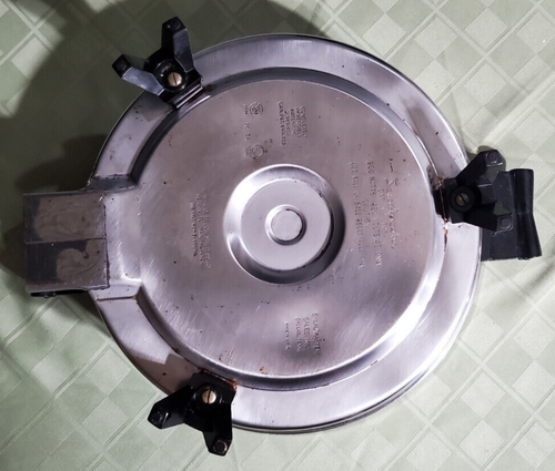 Vintage SALADMASTER Stainless Steel #7817 Electric Skillet Submersible w/cord - Picture 12 of 22