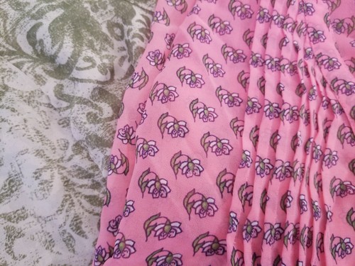 Motherhood Maternity Medium Shirt Lot One Pink Floral One Green Swirl Chiffon - Picture 9 of 10