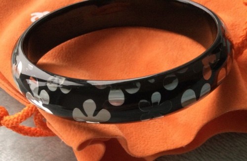 Rare Vintage Folli Follie Inclusion Bangle Black and Silver Logo with Dust Bag - Picture 6 of 9