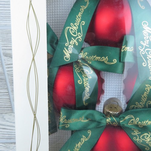 Christmas Ornaments - Vintage - 1996 Dayton Hudson - Red w/ Green Bows - 4 Glass - Picture 3 of 9