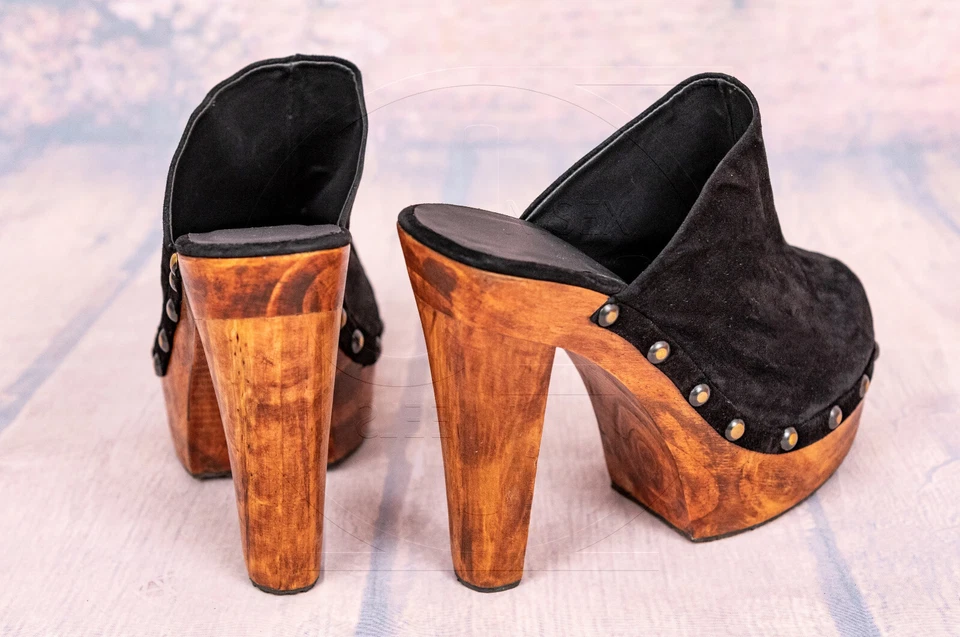 Hochwertige handgefertigte High-Heel-Clogs mit echter Holzsohle und Wildleder - Bild 4 von 4