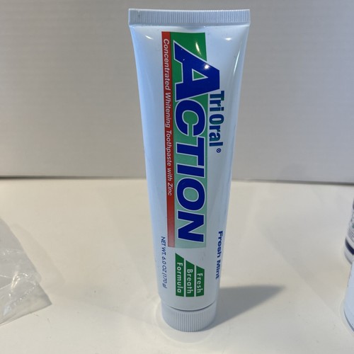 TriOral action whitening  toothpaste  and Fresh Breath 2-bottle Rinse System - Picture 3 of 3