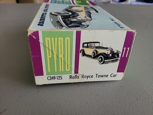 Pyro 1/32 Rolls-Royce Towne Auto COME NON È NESSUN RITORNO - Foto 3 di 17