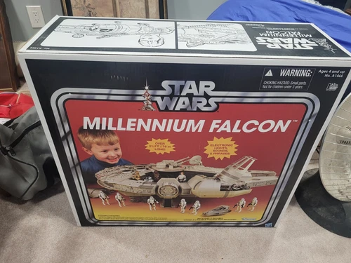 Millennium Falcon STAR WARS The Vintage Collection Toys R Us NEW NEAR MINT!