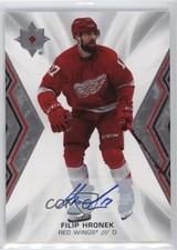 2021-22 Upper Deck Ultimate Collection Auto Filip Hronek #50 Auto 12v1