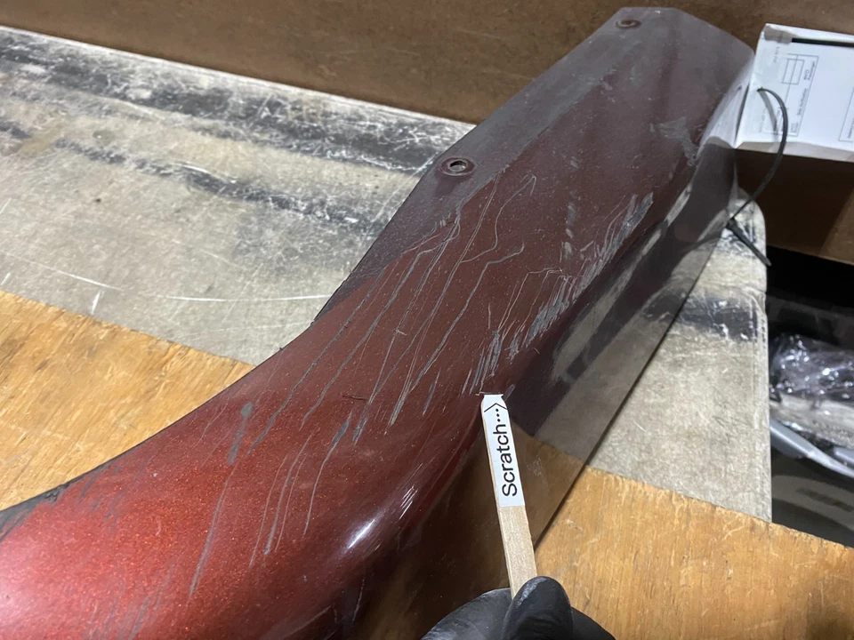 Cenefa de parachoques trasero Ford Fusion 2013 a 2018 para escape único T6906 PS Foto 4 de 4