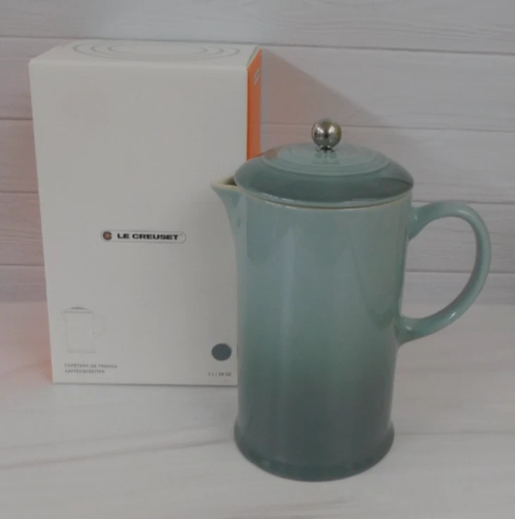 Le Creuset Stoneware 34 Ounce French Press, Sea Salt - NEW
Opens in a new window or tab