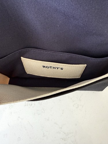 NWT Rothy’s The Belt Bag - Convertible Clutch Purse Crossbody - Cream / Black - Bild 12 von 14