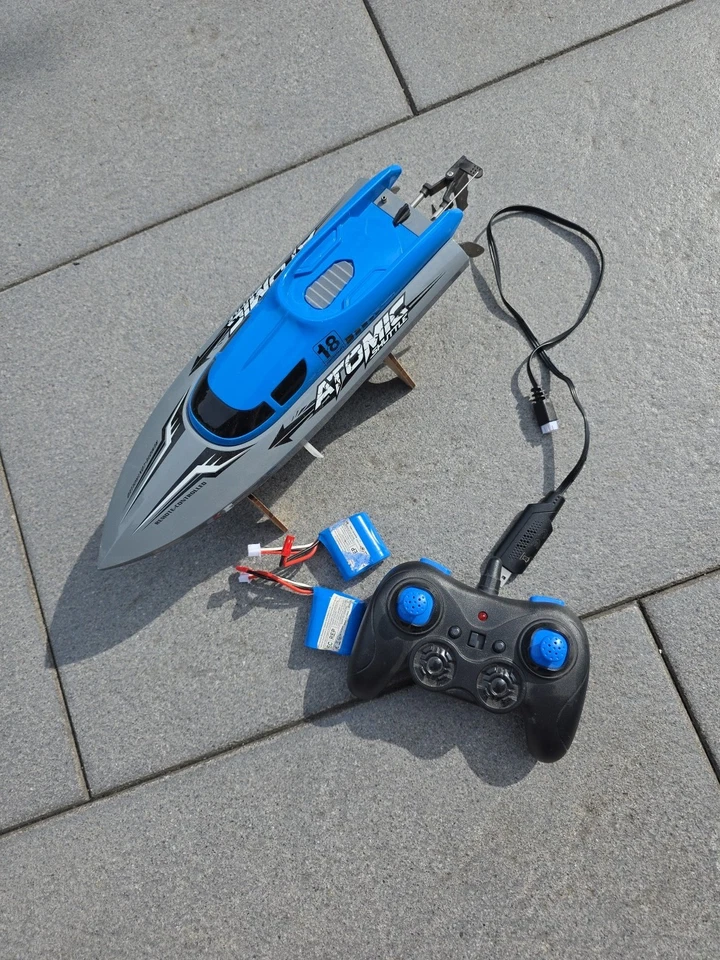 RC-Boot EB02 RC Boot – Geschwindigkeit - Bild 4 von 4