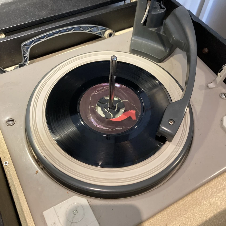 The Cure - Close To Me - 7” Vinyl VGC Test Played Pic/Sleeve. 1985 Fiction Recs - Image 4 of 4