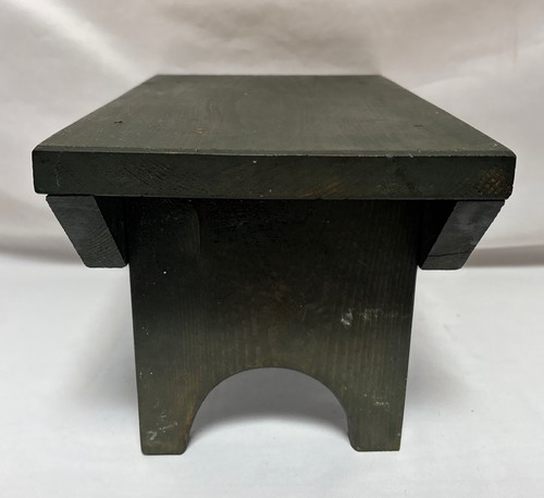 Antique Vintage Primitive Style Green Painted Wood Footstool Plant Stand Petite - Picture 7 of 10