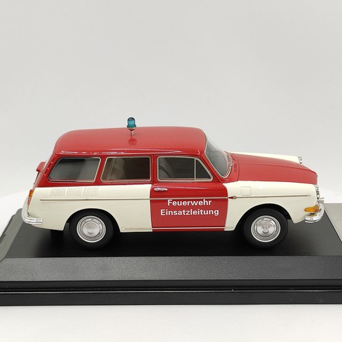 MOMINIATUR 1/32 VW 1600 Variant Feuerwehr Resin Car Model - Picture 8 of 18