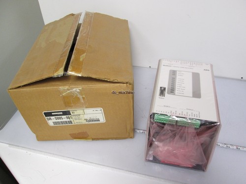 New in Box Modicon DR-D005-001 Cyberline 1000D Servo Drive 3PH - Picture 1 of 4