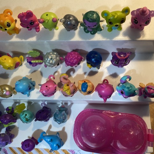 HUGE LOT of 50 Hatchimals Colleggtibles Mini Collectible Figures Mixed - Picture 16 of 17