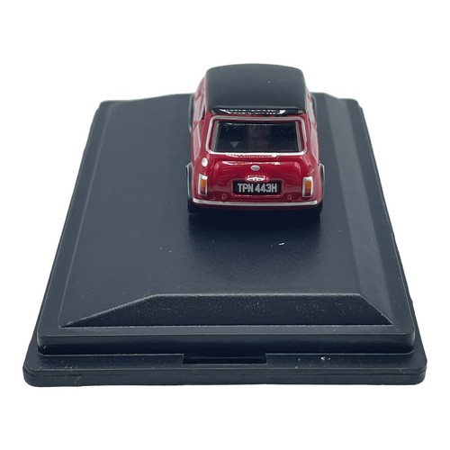 Mini Cooper Mark 2 Tartan Red with Black Roof Diecast car 1:76 OO Scale Oxford - Picture 9 of 24