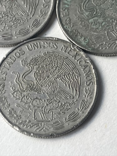 1970 MEXICO $1 PESO COINS - 3 PIECES (22) - Picture 6 of 8