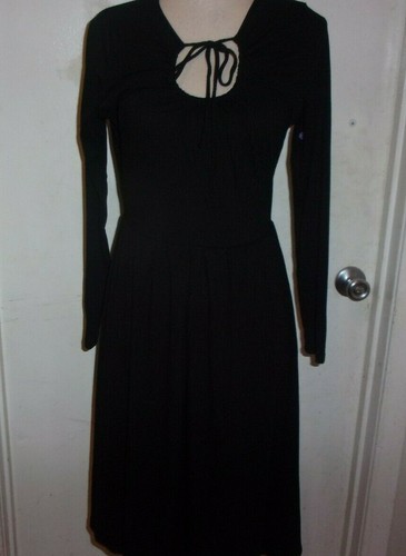 ModCloth Womens size Small ribbed dress Black Stretchy Casual (B67) - Picture 1 of 5