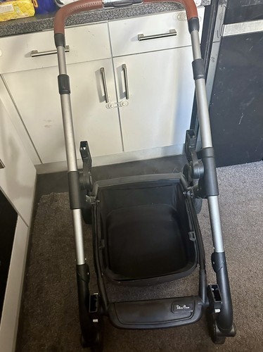 Silver Cross Wave Double Pram - Picture 4 of 5