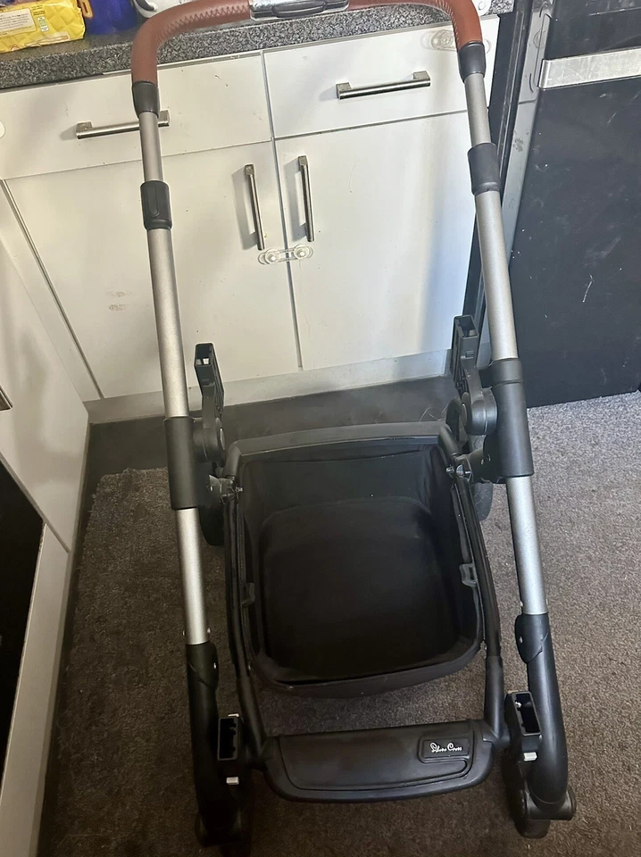 Silver Cross Wave Double Pram - Image 4 of 4