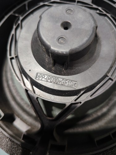 Toyota Auris Altavoz de Puerta Door Speaker 861600D370 - Imagen 1 de 6