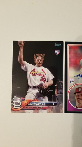 2018 Topps Miles Mikolas Auto **read/look*** + Photo Variation - Picture 4 of 5