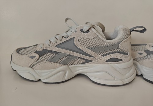 Neu Reebok Charge Damen Sneaker Leder/Synthetik MistyRose/weiß/grau Größe 7 - Bild 4 von 10