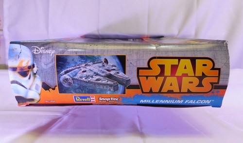 REVEL 85-1854 SNAP TITE STAR WARS MILLENNIUM FALCON 1984 - Imagen 3 de 7