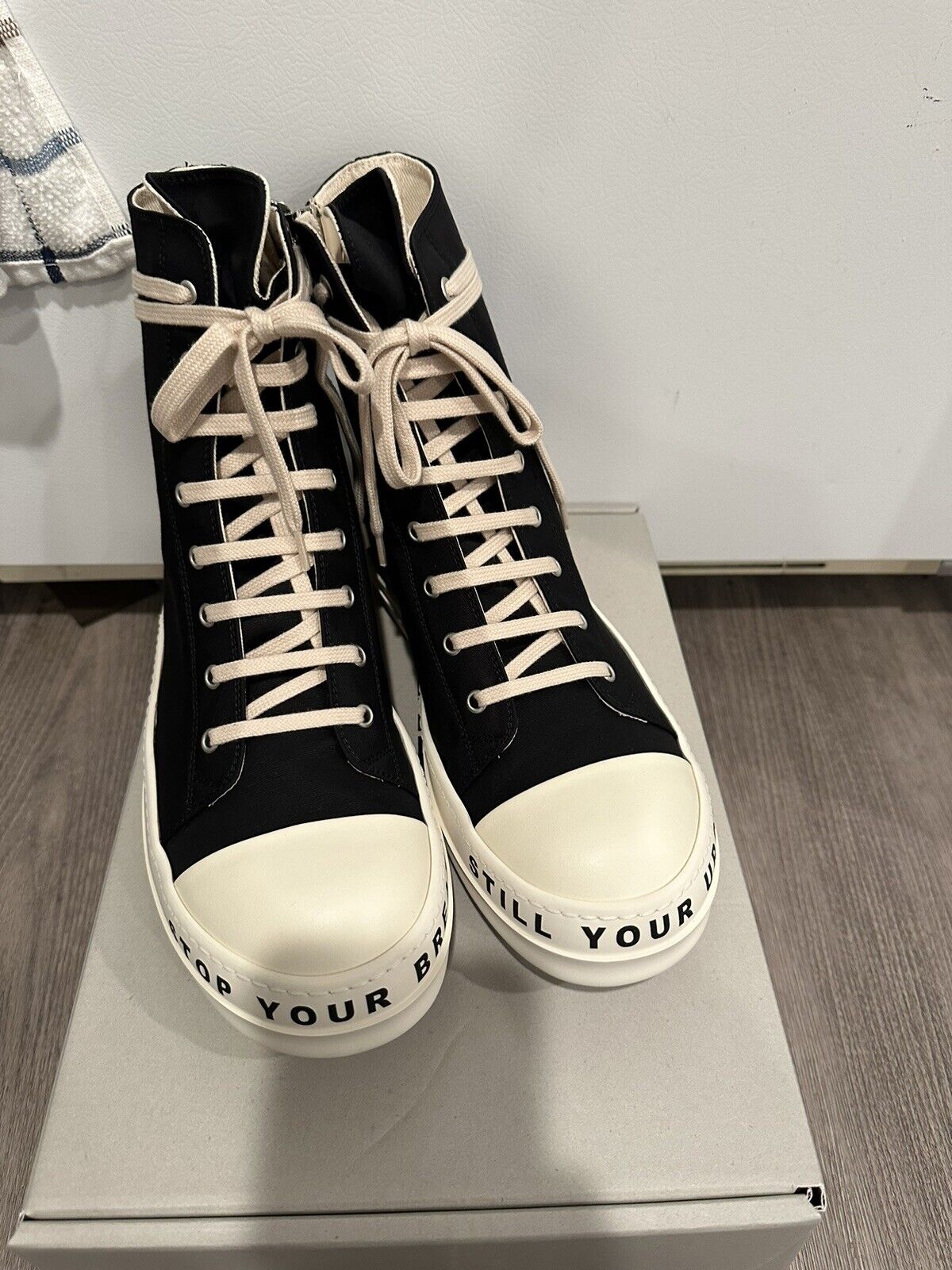 Rick Owens Ramones Low (Mainline), Men's Fashion, Footwear