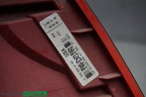 12-14 Mercedes W204 C300 C250 C350 Tail Light Lamp LED Right Passenger Side OEM - Picture 8 of 12