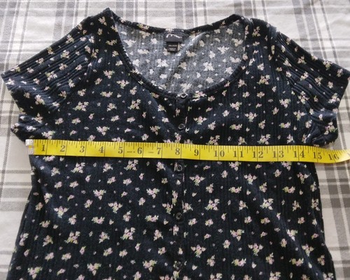 Art Class Girls Floral on Black Button Front Short Sleeve Top Blouse Size XXL - Picture 6 of 8