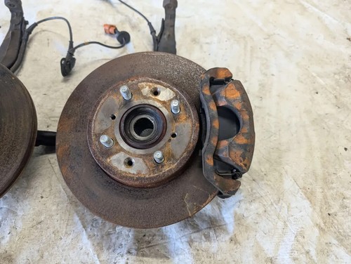 94-01 INTEGRA GSR 92-00 CIVIC 93-97 DEL SOL FRONT LEFT RIGHT DISC BRAKE SPINDLES - Picture 3 of 7