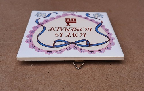 Vintage Artmark Ceramic Tile Trivet LOVE IS HOMEMADE - Picture 4 of 7