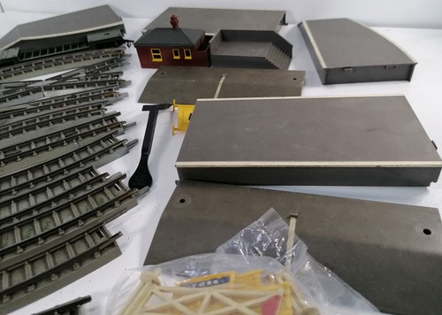 Lote de Trabajo Colección Vintage Tri-ang Calibre OO - Trenes Vagones Vía Edificios - Imagen 18 de 24